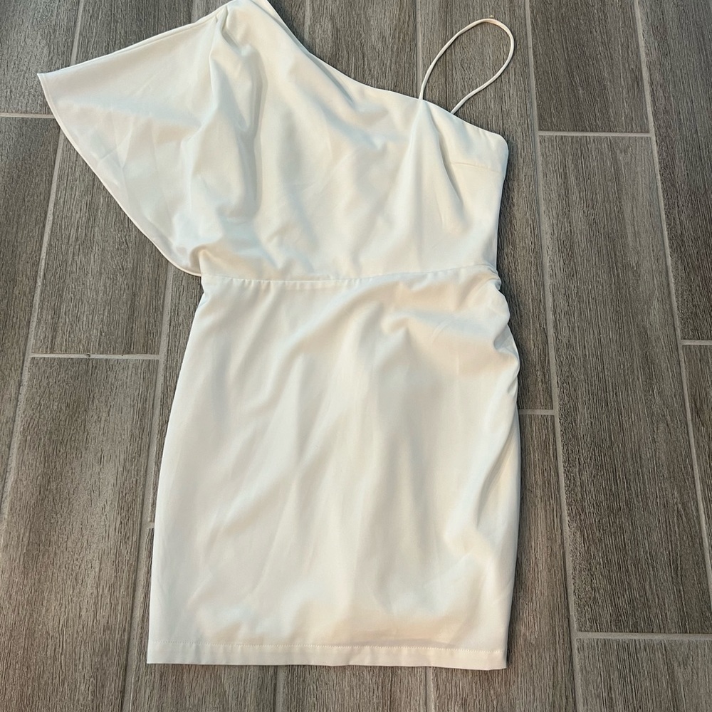 TCEC dress